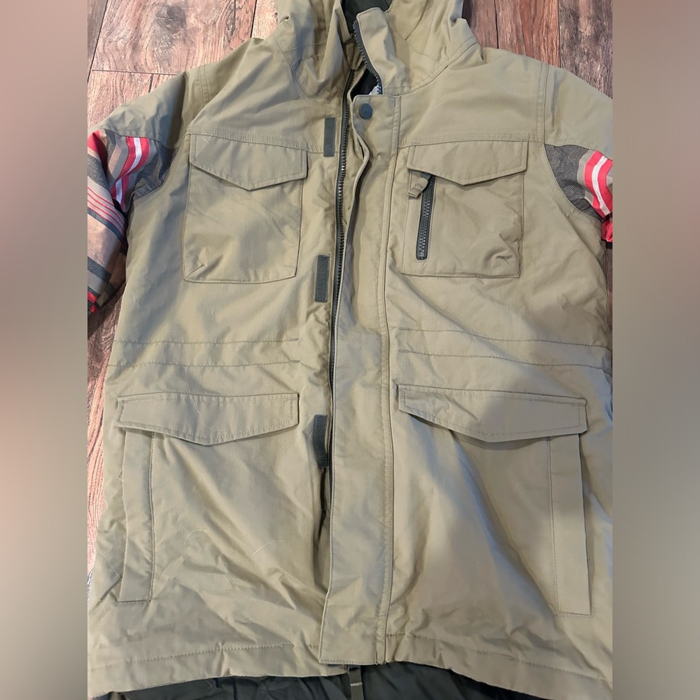 Burton Boys Large Snowboarding jacket